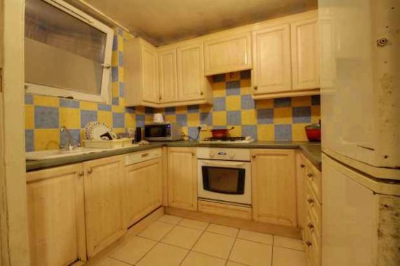 1 bedroom Flat for s...